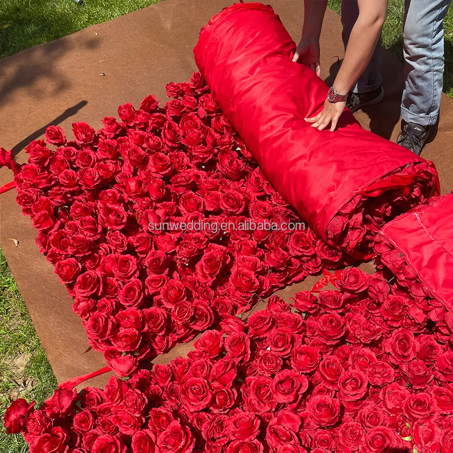 Sunwedding 3D ผ้าไหมเทียมผนังดอกไม้ประดิษฐ์สำหรับตกแต่งงานแต่งงานผ้ากลับม้วนขึ้นดอกกุหลาบสีแดงผนัง