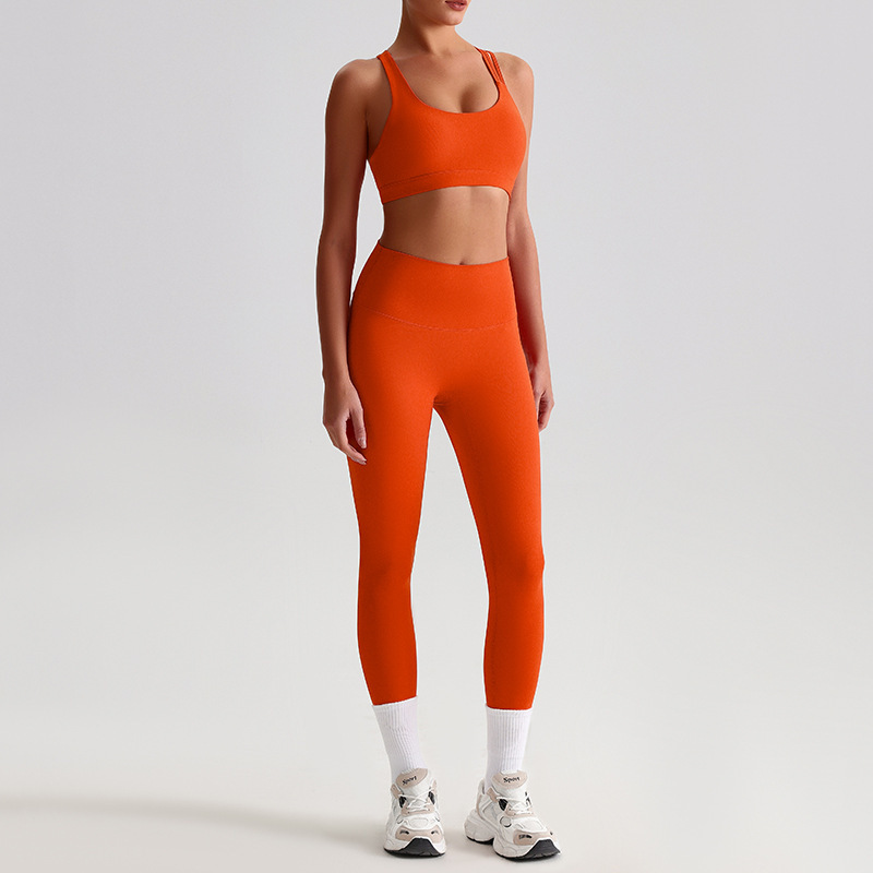 8635 fox red suit