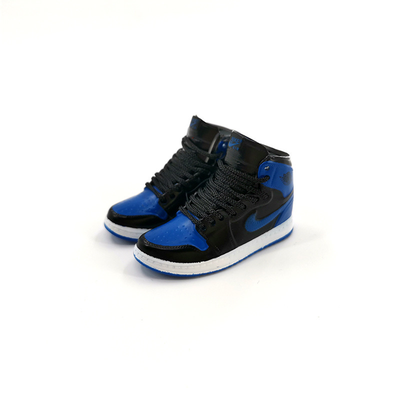 11. Azul Real