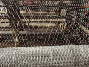 <strong>Automatic</strong> <strong>Hexagonal</strong> Wire Mesh Iron <strong>Net</strong> Making <strong>Machine</strong> Wire Mesh Knitting <strong>Machine</strong> for Sale