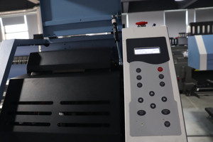 Automatischer Vinyl-Aufkleber drucker Kontinuierliche Druckmaschine Batch-Codierung Tinten strahl drucker - Product Image 5