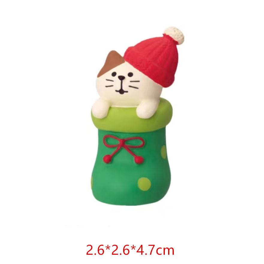 Christmas Green Socks Cat