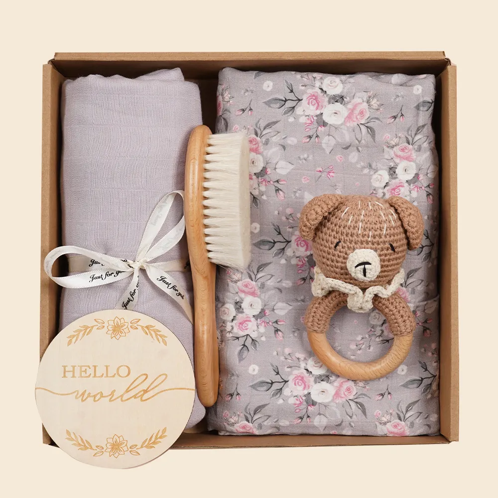 Yenidoğan bebek battaniye için özel yeni Set Wrap duş hediye ile baskılı desenler bambu pamuk bebek Muslin kundak ve oyuncak setleri