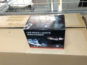 ラングラーLANTSUNJ140用ジープ用<span class=keywords><strong>LED</strong></span>ロックライト4PCSRGBハイパワー