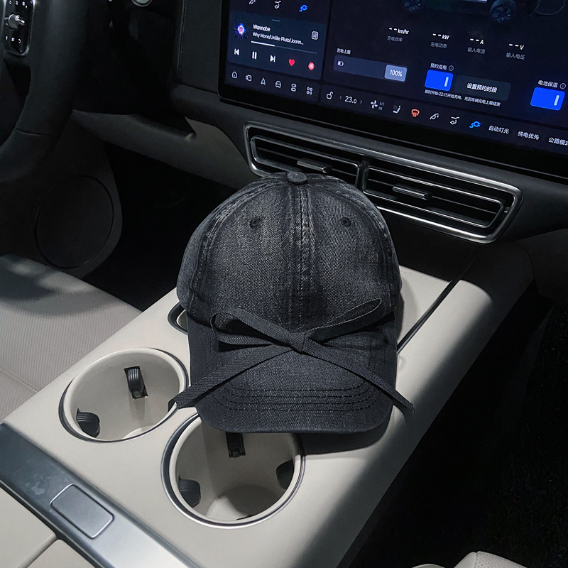 Casquette de baseball en denim avec sangle à nœud - Noir