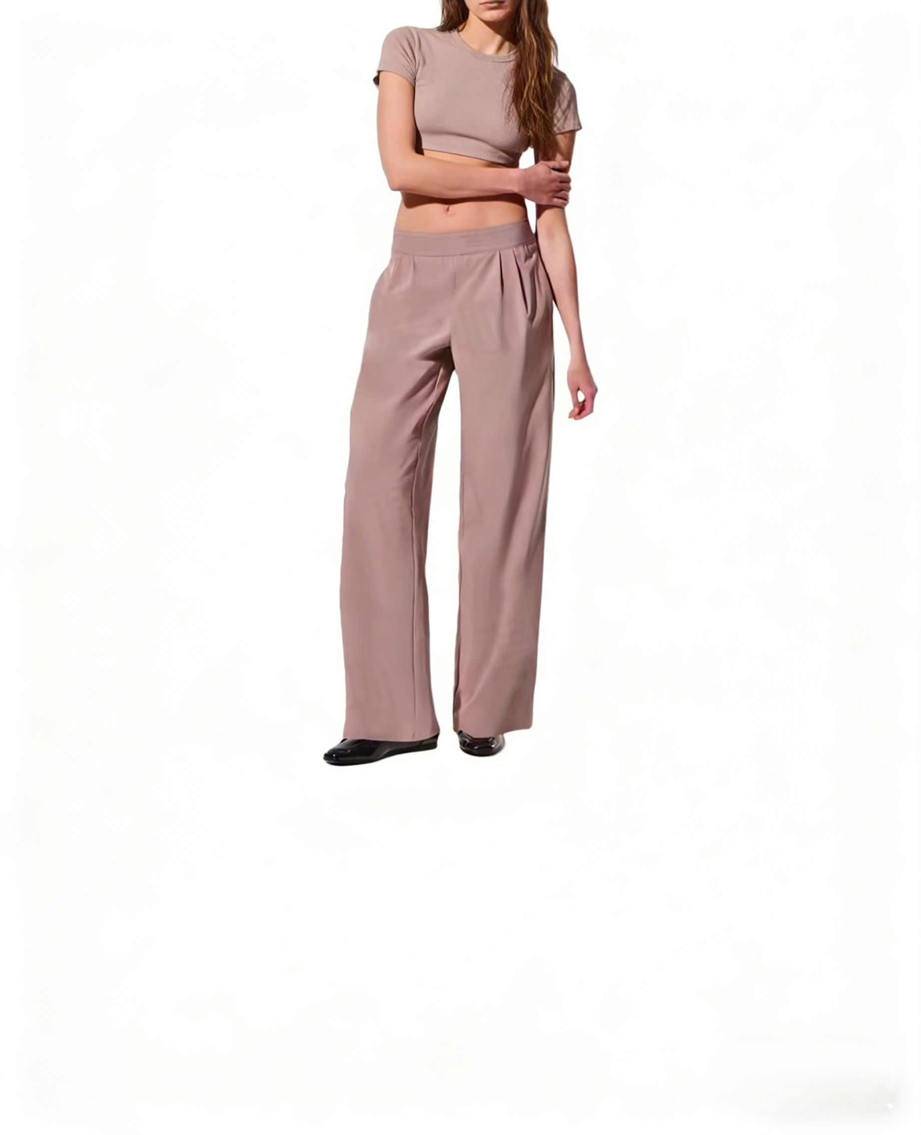 Brownish pink