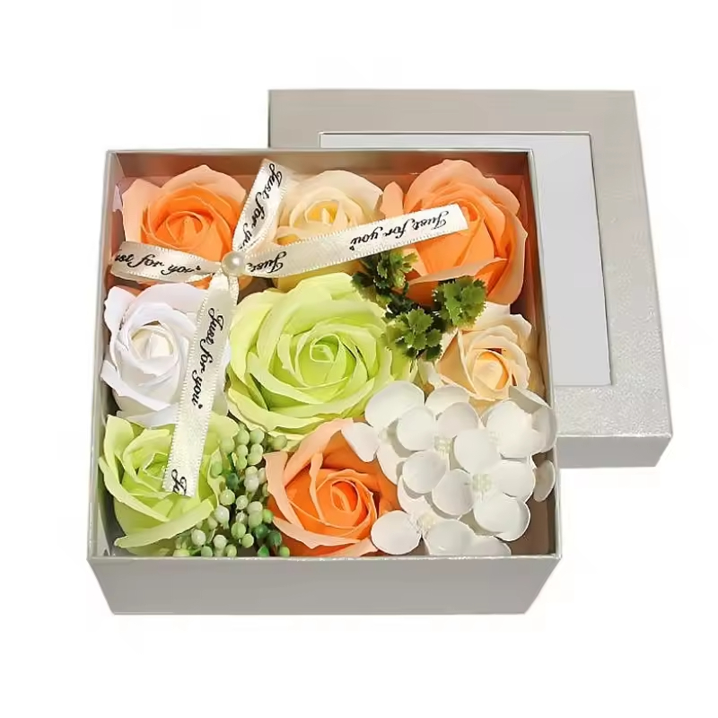 Small square box with window, candy green