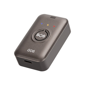 ตัวติดตาม GPS ขนาดเล็กแบบพกพาเครื่องติดตามตำแหน่งแบบเรียลไทม์พร้อมระบบเตือนภัย SOS สำหรับเด็กผู้สูงอายุสัตว์เลี้ยงและรถยนต์