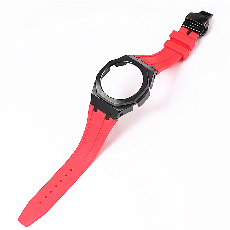 Coquille noire + bracelet en silicone rouge