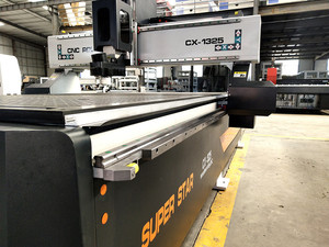 Máquina de corte de madera CNC 1325 1530 enrutador 3 ejes 220V 380V máquina de grabado de madera con husillo de refrigeración por agua de 3kw - Product Image 4