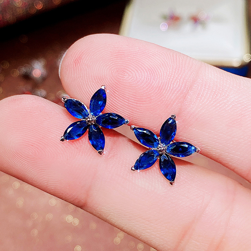 E1293 blue diamond