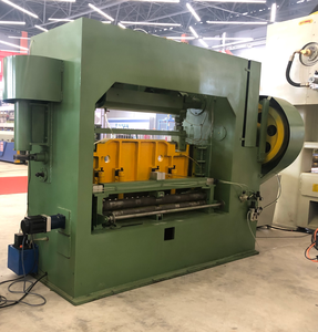 Máquina de metal expandida, máquina de fabricación de malla metálica expandida con aplanamiento y corte - Product Image 2