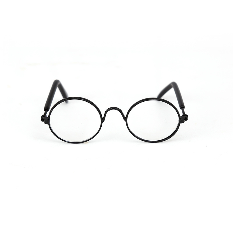 Black frame without lens