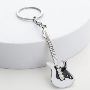 Stok toptan yaratıcı müzik aletleri metal anahtarlıklar yüksek kalite olay hediye asma
