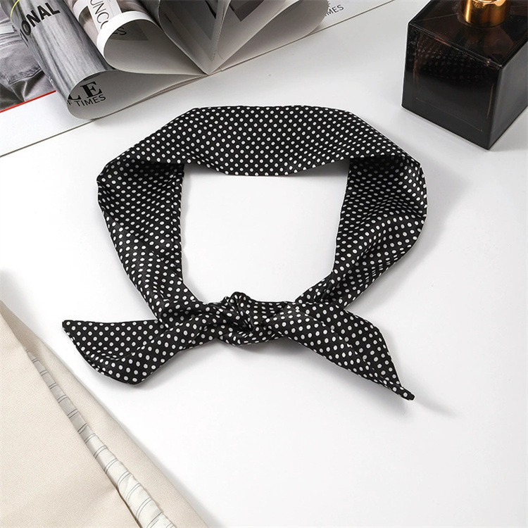 Noir à pois