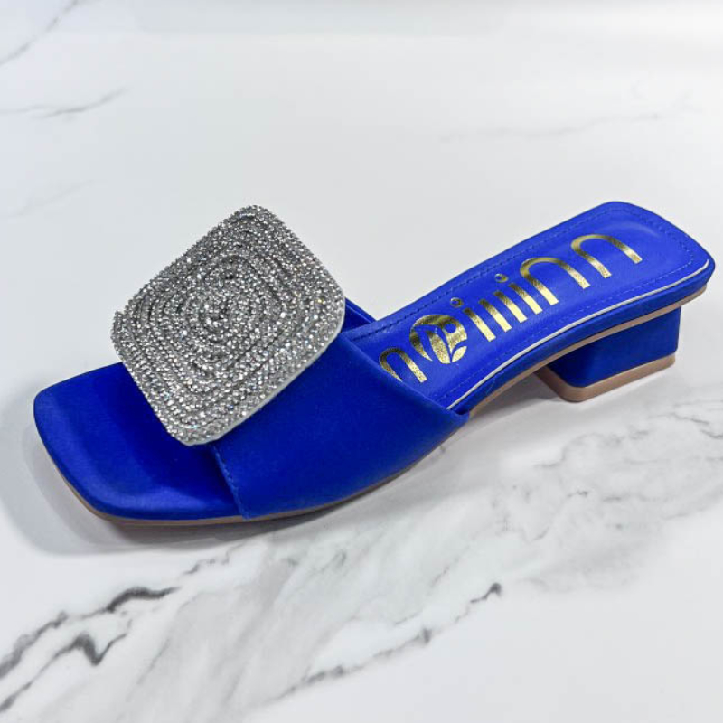 Azul