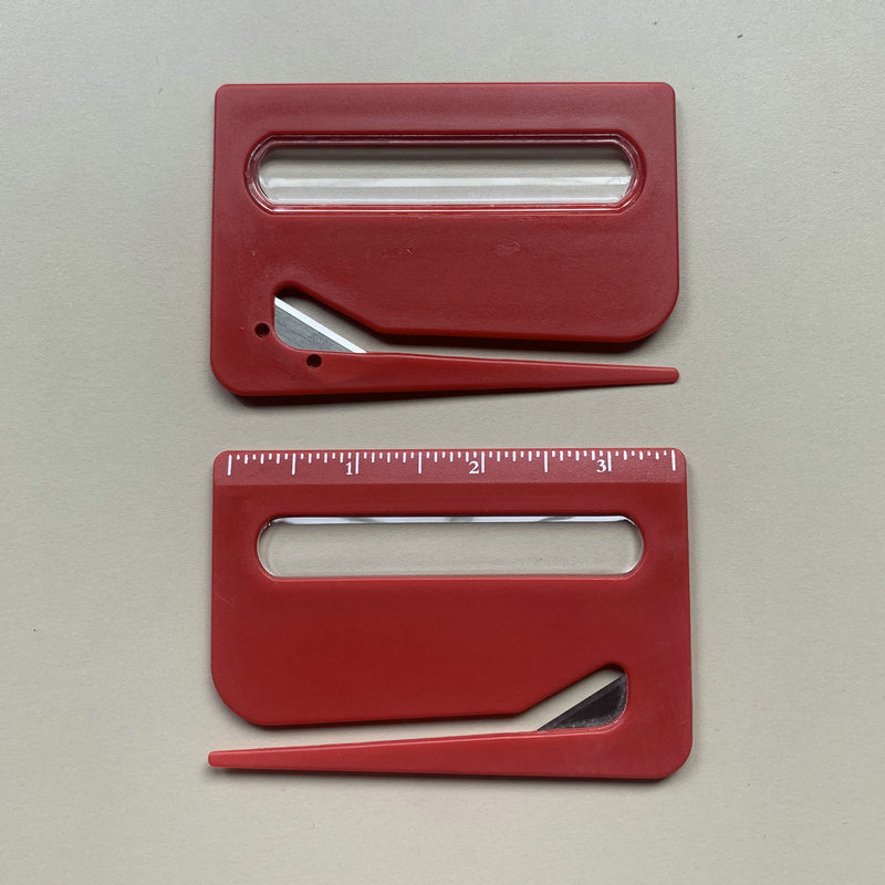 9,4 x 6,3 x 0,30 cm