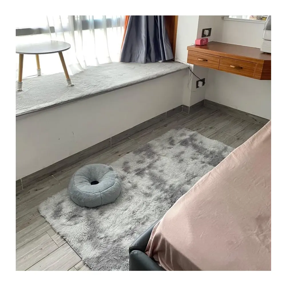 comfortable  round room rug  wear-resistant  Modern minimalist style bedroom long hair carpet for household use