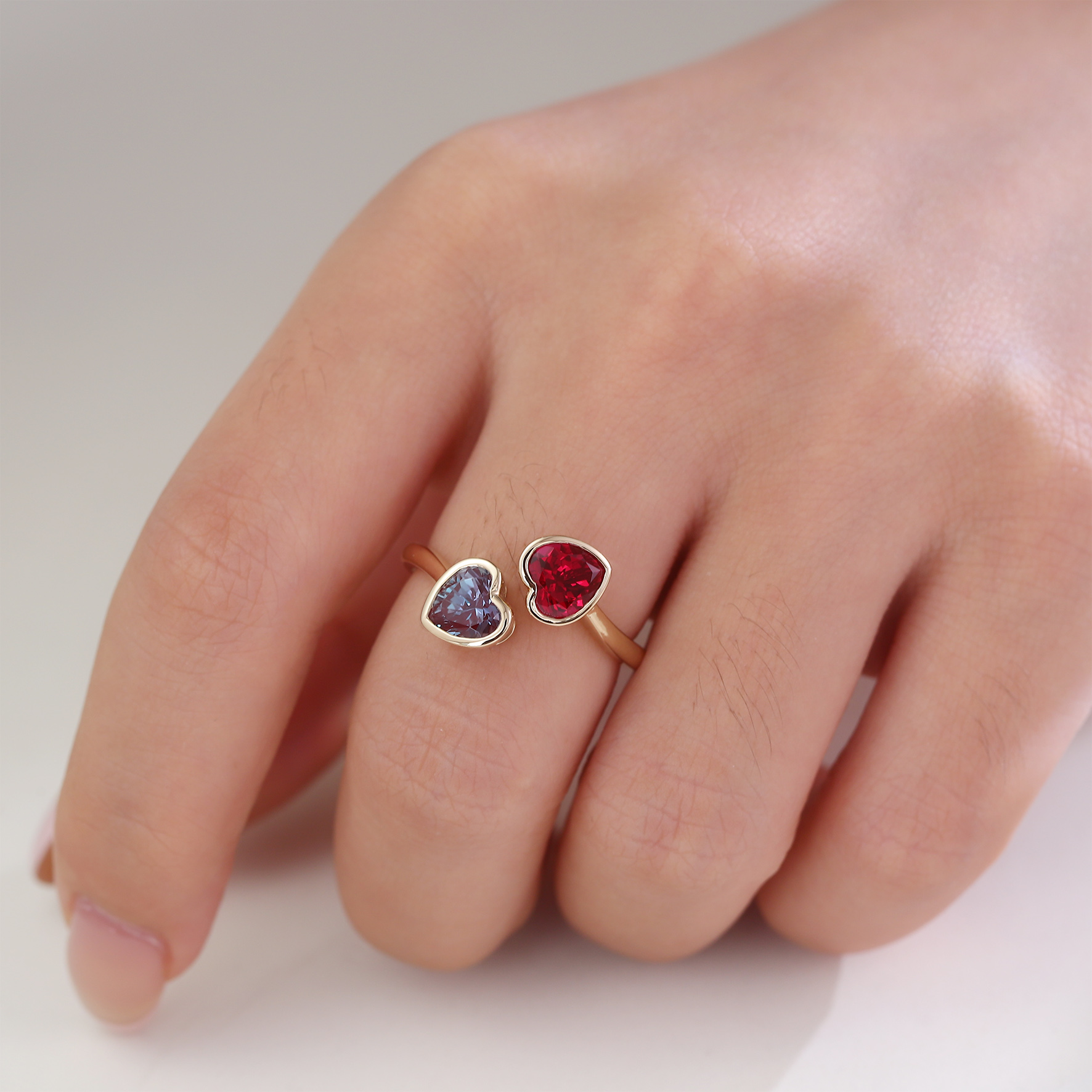Pierre précieuse en or 10 carats + laboratoire