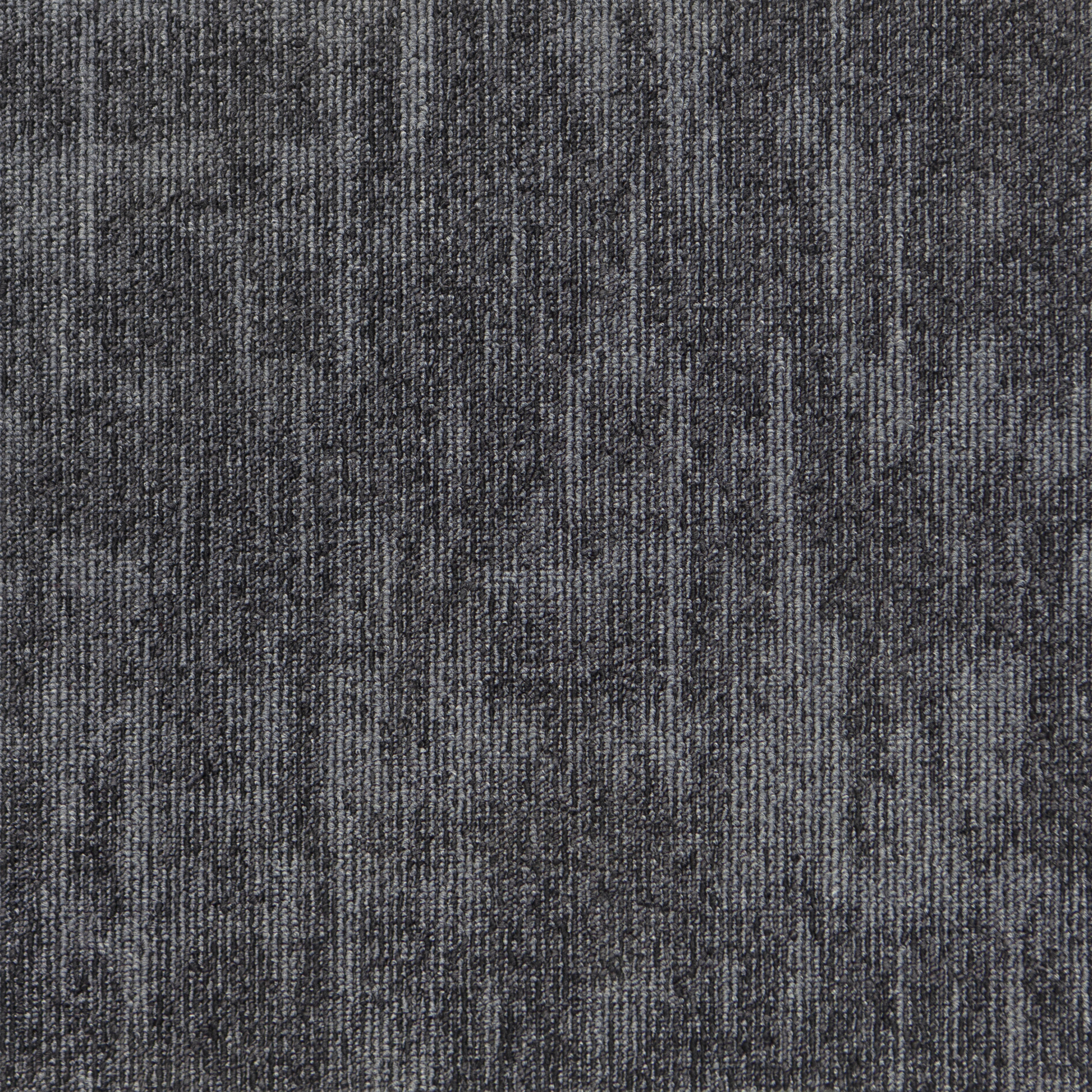 Gris oscuro
