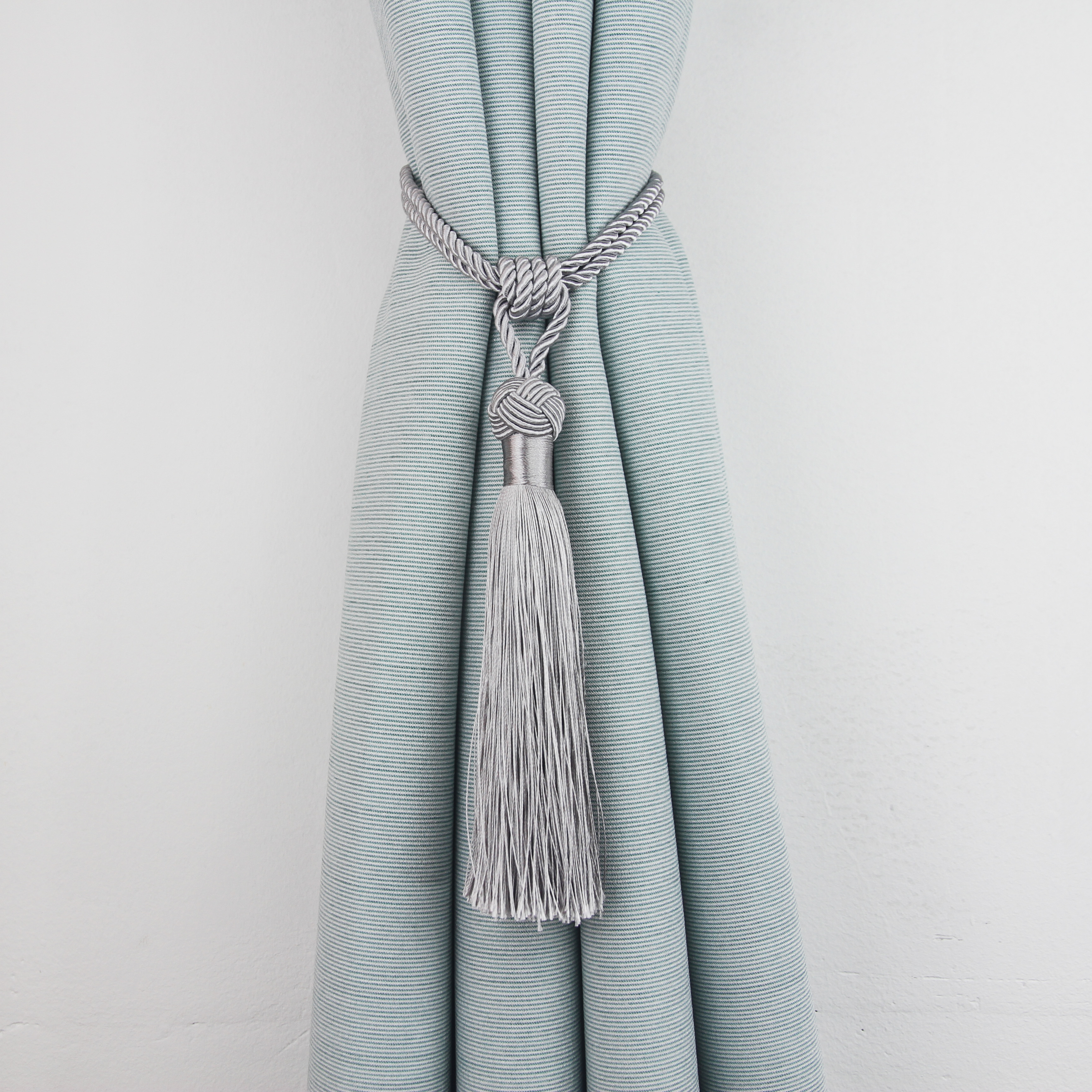 Gris