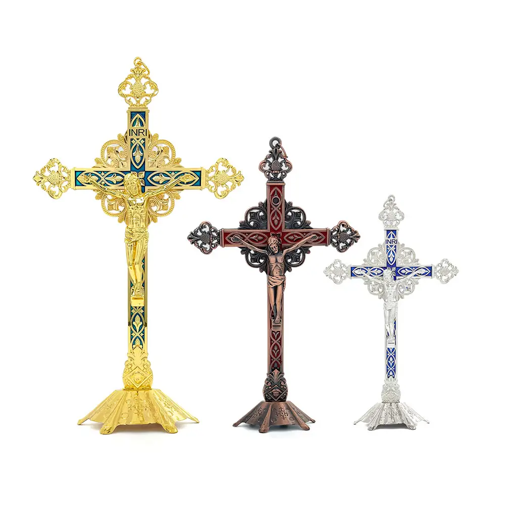 2023 nueva aleación de Metal católica multicolor y tamaño artesanías Chapado en Color dorado crucifijo de pie Cruz de oración crucifijo de pie