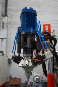 Fully Automated Urethane Dispensers for Various Polymers MDI <strong>TDI</strong> and Rotational Casting Systems