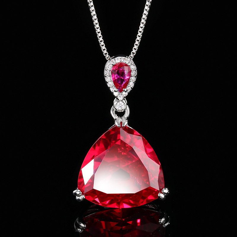 Red corundum pendant with box chain