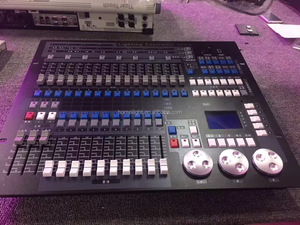 Party DJ equipment 1024 <strong>console</strong> for event night club par <strong>light</strong> dance floor <strong>controller</strong> DMX control Built in graphics - Product Image 2