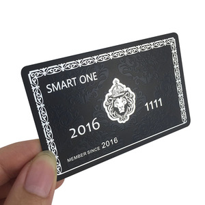 Vendita calda LOGO personalizzato unico codice QR in plastica RFID Social programma NFC biglietto da visita