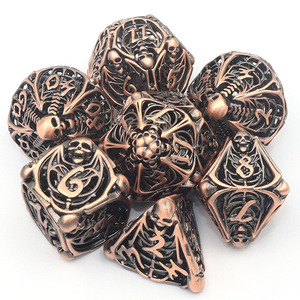 ชุดลูกเต๋าโลหะกลวงคุณภาพสูงที่มีรูปทรงหลายรูปแบบเหมาะสำหรับเกม DND และเกมสวมบทบาท - Product Image 6