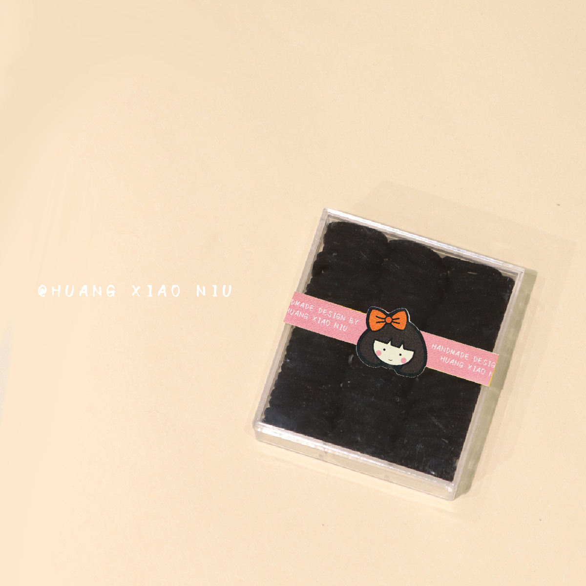 สีดำล้วน - ประมาณ 90 เส้น