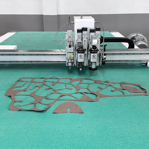 Máquina cortadora de cuero digital con cuchillo oscilante CNC computarizado y máquinas punzonadoras de cuero con software de anidación - Product Image 2