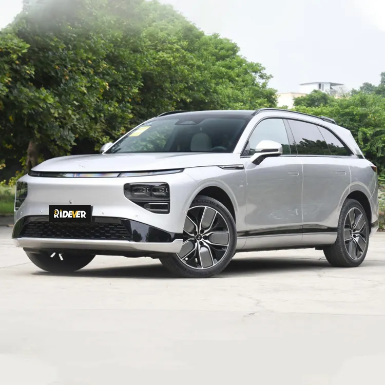 XPeng G9 en stock voitures d'occasion Xp 570Km 702Km voitures électriques d'occasion voiture électrique neuve 2024 pour la famille d'occasion