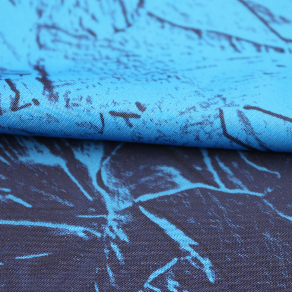 Blue gradient print