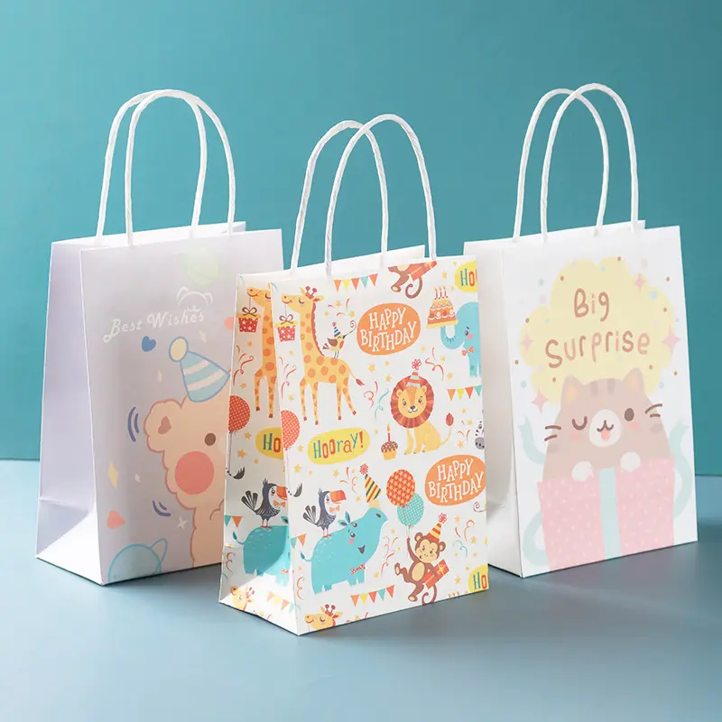 Hot Koop Leuke Kartonnen Verpakkingen Zakken Voor Kinderen Verjaardagsfeestje Gift Custom Kind Doek Speelgoed Kraft Papier Verpakking Zakken