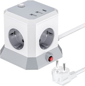 Cubo de enchufe con USB C, varias tomas de 4 vías y 3 USB, tira de alimentación con protección contra sobretensiones - Product Image 1