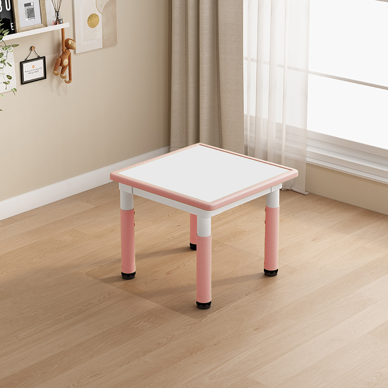 Bureau rose et blanc