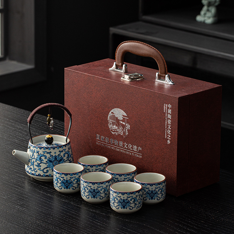 Porcelaine bleue et blanche (6 tasses)