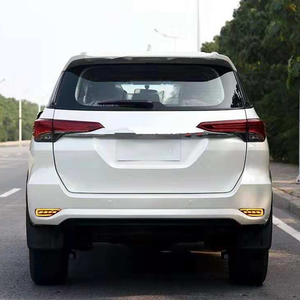 MRD适用于丰田Fortuner 2015-2016发光二极管后保险杠灯后反射器2种功能和3种功能多种设计 - Product Image 2