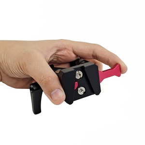 V-lock dağı pil güç kaynağı plakası adaptörü d-tap çıkışı için süper kelepçe V montajlı kamera pil fotoğraf ekipmanları - Product Image 4