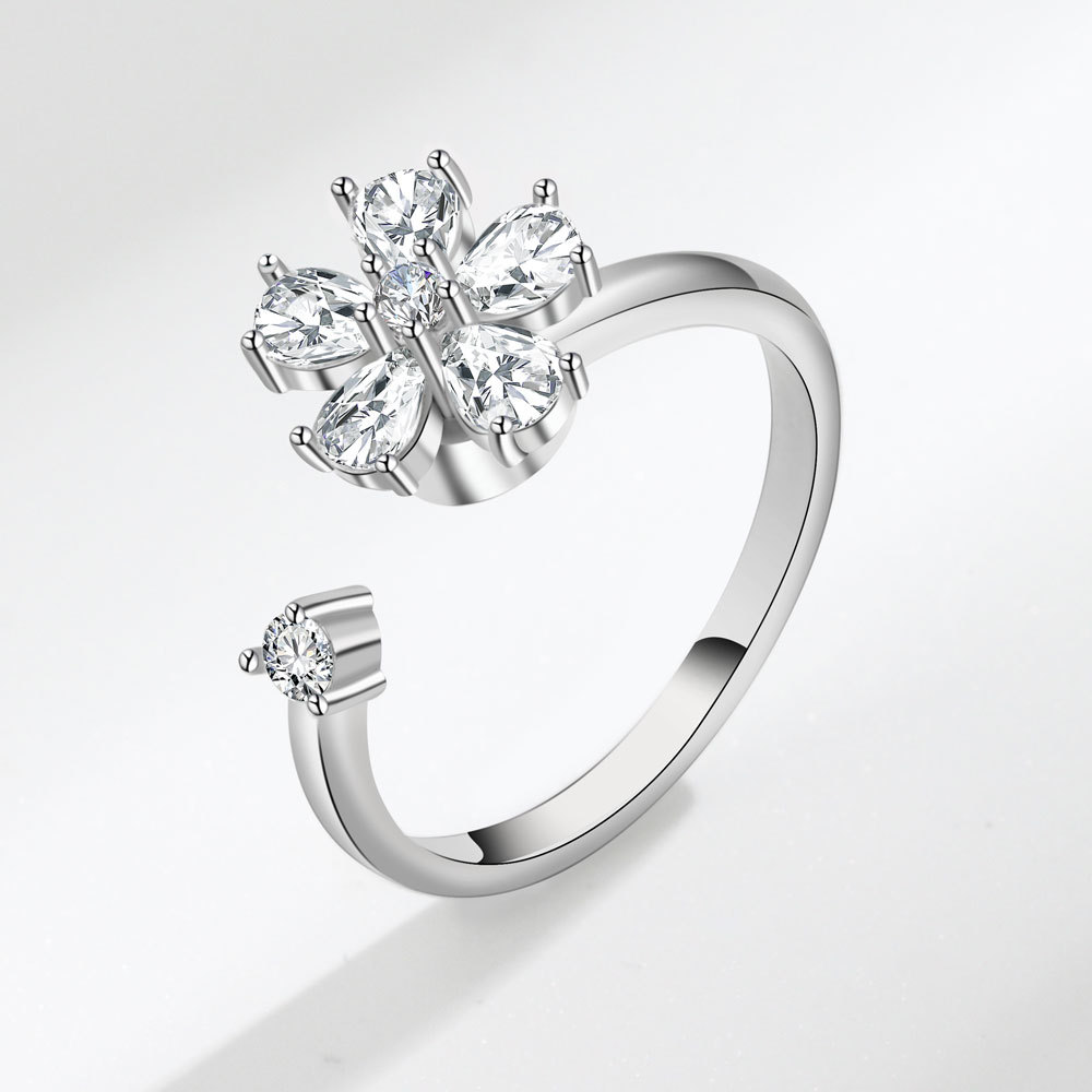 White gold color