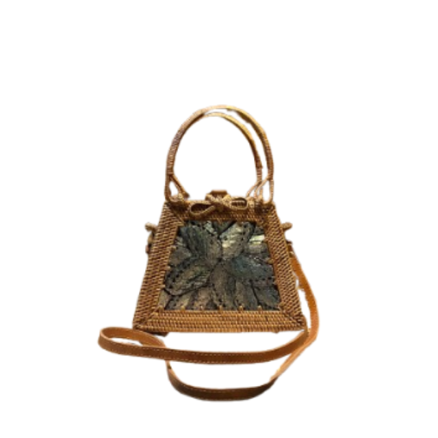 Color de ratán natural