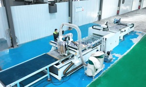 Jinan Intelligent Automatic Labeling Panel Möbel Produktions linie Laden Entladen Versch achtel ung CNC-Fräsmaschine - Product Image 2