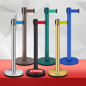 Özel ayırıcı sonrası geri çekilebilir çift hat Stanchion kemer çelik standı banka kuyruk hattı kontrol bariyeri - Product Image 2