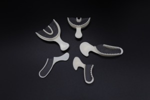 LYU05006A-4小半牙科一次性白色印模咬合登记托盘