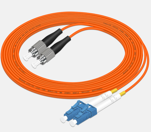 3M FTTH双工OM3跳线<span class=keywords><strong>SC</strong></span> APC <span class=keywords><strong>LC</strong></span> UPC FC ST E2000 MTP MPO Pigtal电缆光纤跳线装甲，用于通信