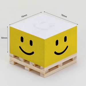 Venta al por mayor 7,6*7,6 nota adhesiva con paleta de madera paleta personalizada nota bloque de papel Memo cubo Pad personalizado notas adhesivas cubo - Product Image 2