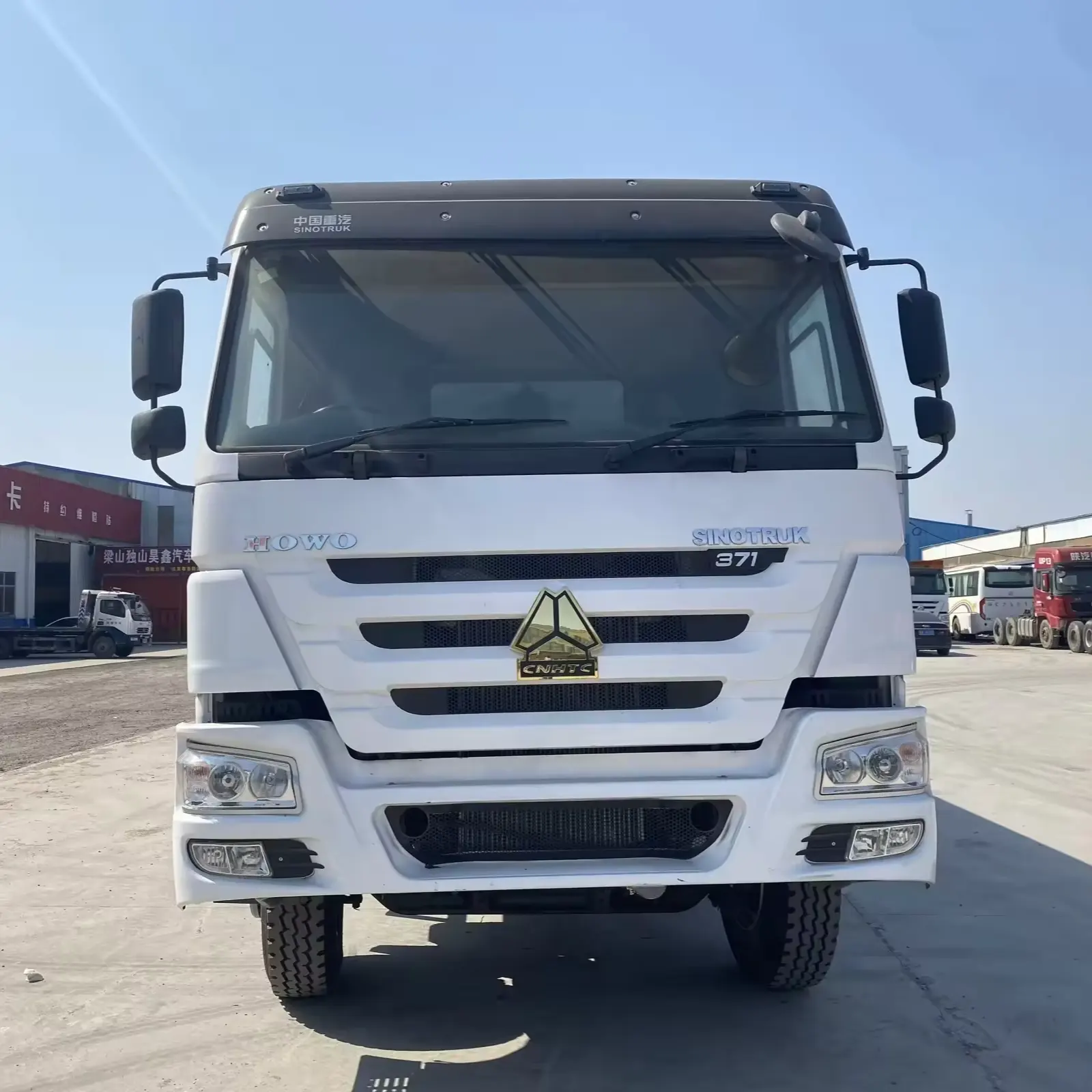 SINOTRUK HOWO 6*4 Blanco 10 camión volquete de neumáticos Hecho en China Nissan Ud camión volquete Zimbabwe camión volquete