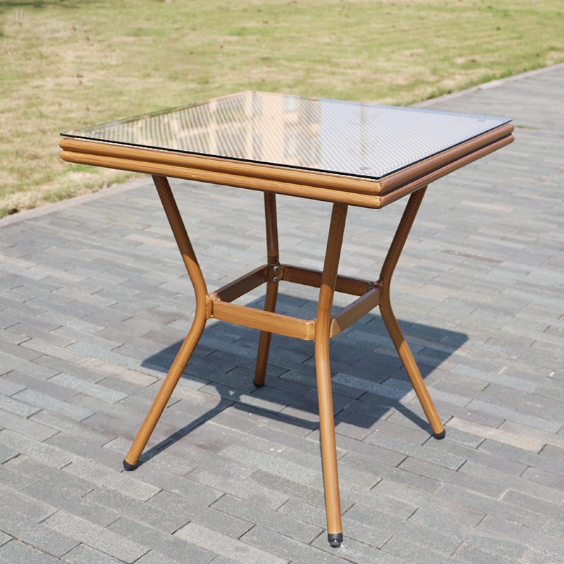 70 mesh square table